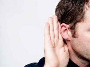 L’écoute active est aujourd’hui utilisée à des fins commerciales pour mieux servir les clients. Maximisez vos nombre de clients en suivant ces conseils.